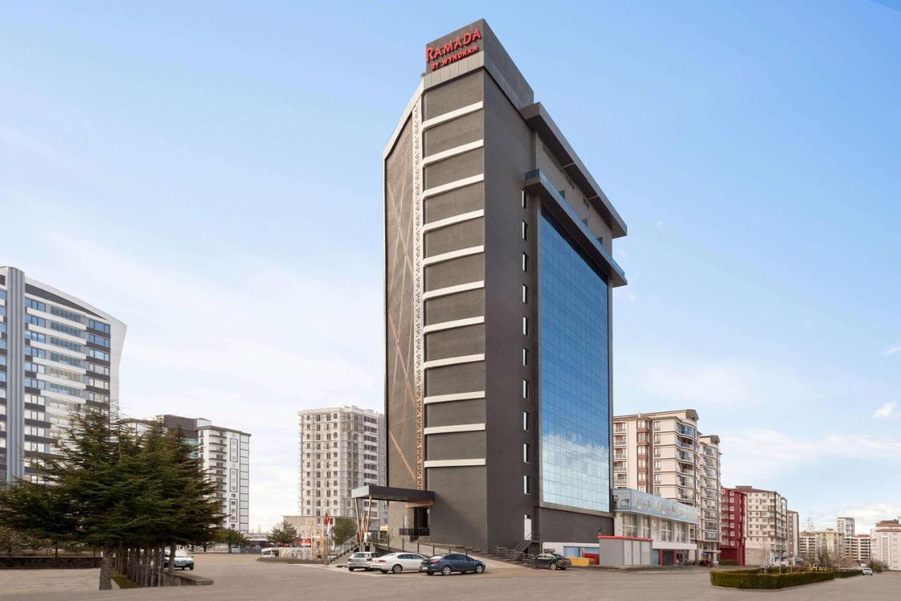 Hotel Ramada By Wyndham Nigde Exteriér fotografie