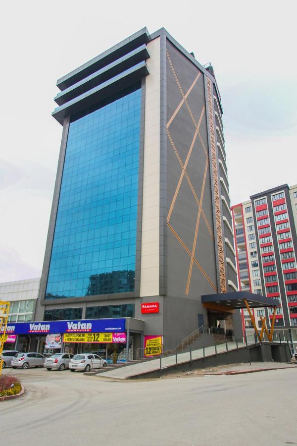 Hotel Ramada By Wyndham Nigde Exteriér fotografie